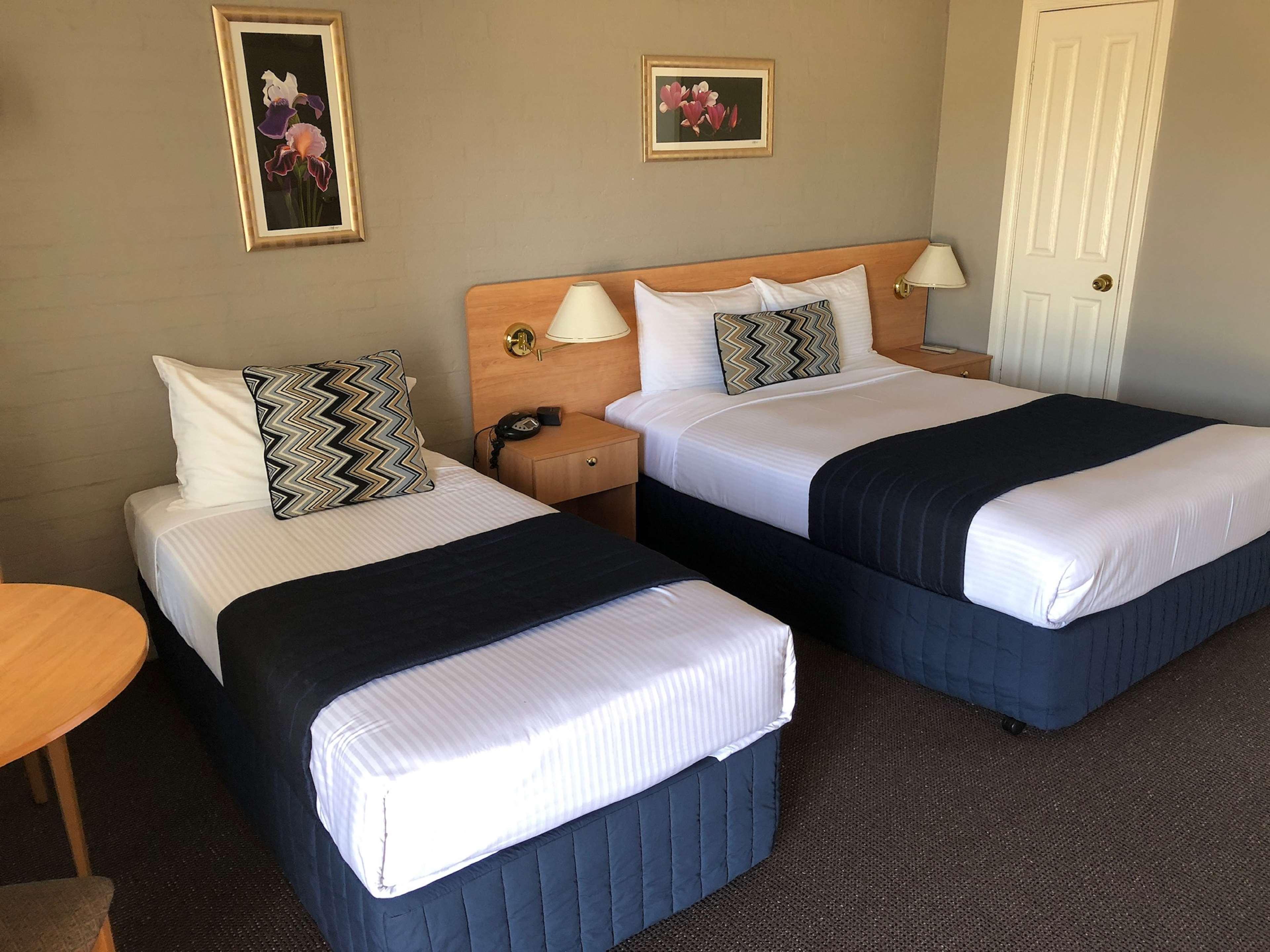 Best Western Coachman'S Inn Motel Bathurst Exteriör bild