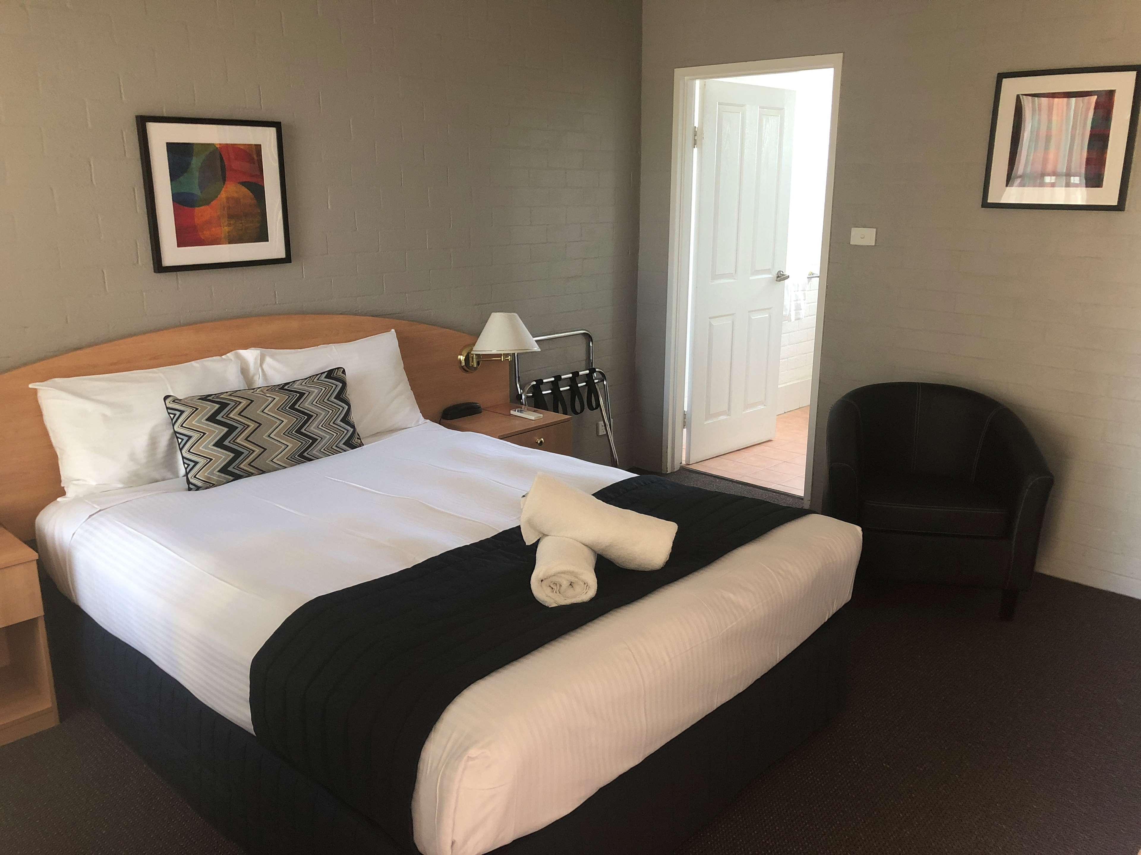 Best Western Coachman'S Inn Motel Bathurst Exteriör bild